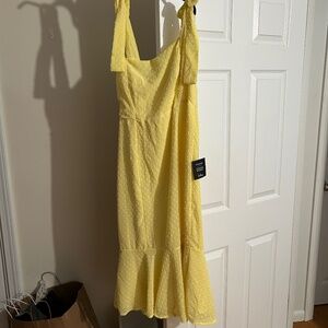 Brand new Lulus dress with